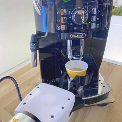 Robot serveur de café